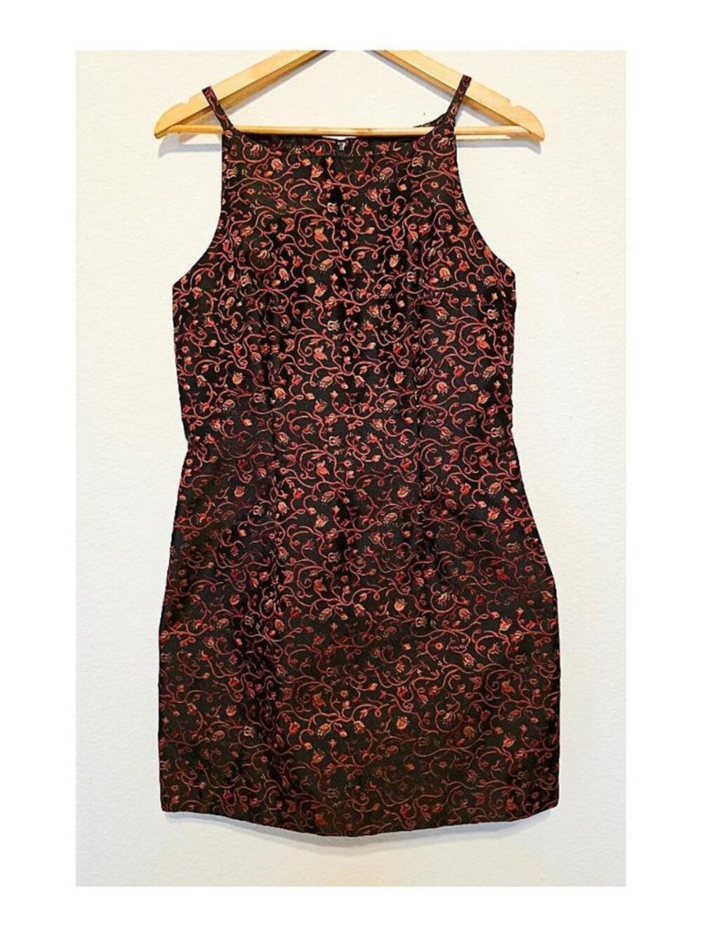 90s Minimalist Black & Red Brocade Mini Dress – Structured Vintage Slip